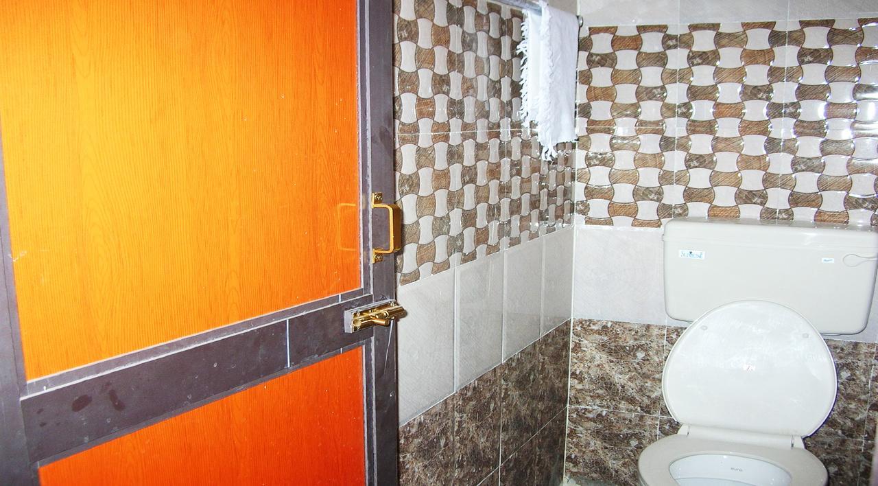 Sbs Residency Tirupati Hotel Renigunta Phòng bức ảnh